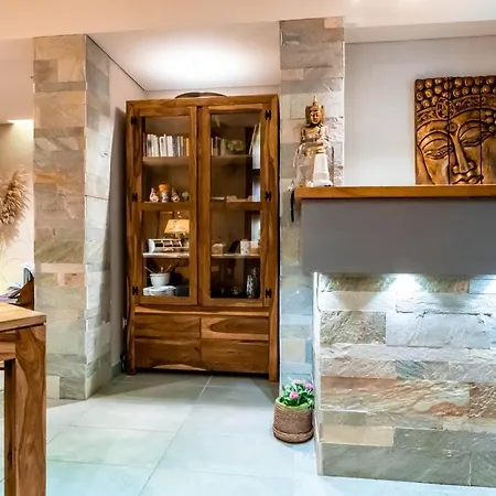 Oasi Degli Dei Bed & Breakfast 3*